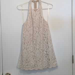 White lace backless dress
